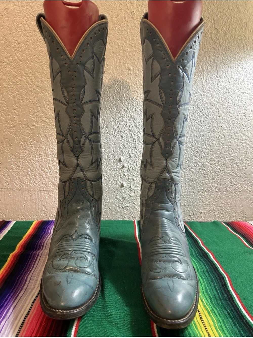 *RARE* Soft Powder Blue Hand Made Laramie Boots - Picture 2 of 11